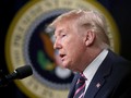 Khác với Bill Clinton, ông Trump không tỏ ra "hối hận" mà quyết "chơi tất tay" với phe Dân chủ (Ảnh: Politico)