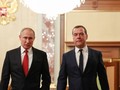 Tổng thống Nga Vladimir Putin và cựu Thủ tướng Dmitry Medvedev (Ảnh: RT)