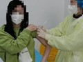 Xiao Mi kể về trải nghiệm tiêm vaccine thử nghiệm ngừa virus corona chủng mới trên mạng xã hội Weibo (Ảnh: SCMP)
