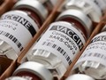 Vận chuyển vaccine COVID-19 trong lúc bảo quản chúng ở nhiệt độ cực thấp được coi là thách thức lớn của ngành logistics (Ảnh: Pymnts)