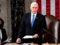 Phó Tổng thống Mỹ Mike Pence khước từ việc phế truất ông Trump (Ảnh: NYTimes)