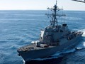 Tàu USS John S McCain của Mỹ băng qua Eo biển Đài Loan (Ảnh: Reuters)