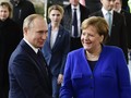 Tổng thống Nga Vladimir Putin và Thủ tướng Đức Angela Merkel trong cuộc gặp tại Berlin ngày 19/1/2020 (Ảnh: Reuters)