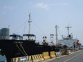 Tàu M/T Courageous (Ảnh: AFP)