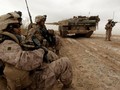 Việc Mỹ rút quân đã tạo nên một mớ bòng bong ở Afghanistan (Ảnh: FT)