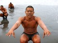Một tình nguyện viên tham gia khóa huấn luyện đặc nhiệm của Đài Loan (Ảnh: Reuters)