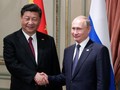 Quan hệ giữa Chủ tịch Tập Cận Bình và Tổng thống Vladimir Putin ngày càng trở nên thân thiết (Ảnh: TASS)