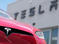 Tesla vẫn phụ thuộc nặng nề vào các chuỗi cung ứng pin EV của Trung Quốc (Ảnh: Nikkei)