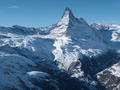 Ngọn núi Matterhorn trong bức ảnh chụp vào ngày 7/1/2022 gần Zermatt, Thụy Sĩ (Ảnh: Getty)