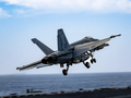 Một chiếc F/A-18 Super Hornet cất cánh từ tàu sân bay Harry S. Truman vào ngày 28/12/2024. Ảnh: Hải quân Mỹ.