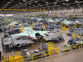 Máy bay chiến đấu F-35 đang được chế tạo tại Lockheed Martin ở Fort Worth, Texas. Ảnh: Reuters.