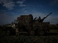 Một phái đoàn cấp cao của Ukraine đã bắt đầu chuyến thăm kéo dài nhiều ngày tới Washington để thảo luận về các thỏa thuận mua vũ khí của Mỹ được thiết kế để tấn công sâu vào bên trong nước Nga. Ảnh: NYTimes.