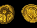Mặt trước (trái) và mặt sau (phải) của đồng xu cổ. Ảnh: Getty.
