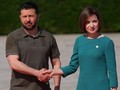 Tổng thống Moldova Maia Sandu (phải) và Tổng thống Ukraine Volodymyr Zelensky tại Chisinau, Moldova, ngày 1/6/2023. Ảnh: Getty.