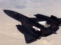 Một chiếc SR-71 của NASA đã hoàn thành thành công chuyến bay đầu tiên vào ngày 31/10/1997 trong khuôn khổ Thí nghiệm SR-71 Linear Aerospike (LASRE) của NASA/Rocketdyne/Lockheed Martin. Ảnh: IE.