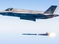 F-35 phóng tên lửa AIM-120. Ảnh: MW.