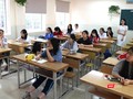 Học sinh nghe giảng. Ảnh: Minh Thúy