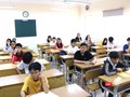 Học sinh chuẩn bị dự thi. Ảnh: Minh Thúy
