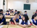 Học sinh trao đổi trong giờ học. Ảnh: Minh Thúy