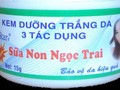 Kem dưỡng trắng da 3 tác dụng sữa non ngọc trai