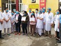 3 bệnh nhân mắc COVID-19 tại Bệnh viện Đa khoa tỉnh Hà Nam được công bố khỏi bệnh. Ảnh: Phạm Hằng 