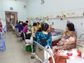 Nắng nóng gay gắt khiến nhiều trẻ em phải nhập viện