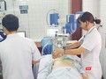 Bệnh nhân đang điều trị thiếu máu cơ tim bằng sóng xung kích 