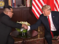 Kim Jong-un và Donald Trump.