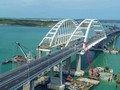Cầu qua eo biển Kerch, nối liền từ đất Nga sang Crimea.
