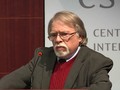 Ông Ted Carpenter.