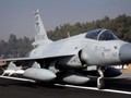 Máy bay chiến đấu hạng nhẹ JF-17 Thunder/FC-1 Kiêu Long do Trung Quốc và Pakistan hợp tác phát triển.