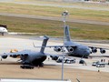 Mục kích dàn phi cơ Mỹ phục vụ phái đoàn Obama tại sân bay Tân Sơn Nhất