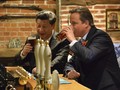 Ông Tập Cận Bình và ông David Cameron.