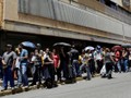 Khủng hoảng kinh tế khiến cuộc sống của người dân Venezuela khốn khó.