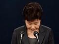 Tổng thống Park Geun Hye xin tạ lỗi với người dân Hàn Quốc.