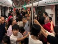 Dân chen nhau trải nghiệm tàu Nhổn - ga Hà Nội, kỷ lục hơn 66.000 lượt khách