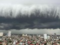 Xuất hiện dải mây như sóng thần trước siêu bão: Chuyên gia lý giải nguyên nhân