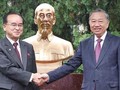 Tổng bí thư dự lễ khánh thành tượng Chủ tịch Hồ Chí Minh tại Đại sứ quán Việt Nam ở Triều Tiên