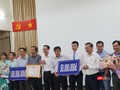 BV Bệnh nhiệt đới và BV Chợ Rẫy được UBND TP.HCM thưởng nóng. Ảnh: NT