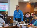 Thầy Nguyễn Vạn Phúc - Hiệu trưởng trường THCS Bạch Đằng (quận 3, TP.HCM) tại cuộc họp báo chiều 26/5. Ảnh: Hòa Bình