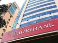 Agribank Chi nhánh Bến Tre tài trợ 40 căn nhà và 2 xe cứu thương cho hoàn cảnh khó khăn 