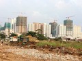 UBND TPHCM nhận định thị trường bất động sản đã có những dấu hiệu hồi phục rõ nét khi tồn kho tiếp tục giảm, lượng căn hộ giao dịch tăng.