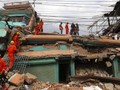 Thủ đô Kathmandu của Nepal tan hoang sau động đất (Ảnh: AP)