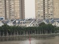 Sau khi luật Nhà ở thông thoáng hơn, nhiều Việt kiều, người nước ngoài đã đầu tư  vào thị trường bất động sản ở Việt Nam