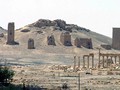 Nhiều di tích tại thành phố cổ Palmyra đang có nguy cơ biến mất. Ảnh: AP