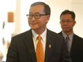 Thủ lĩnh đối lập Campuchia Sam Rainsy - Ảnh: Reuters