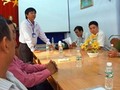 Cuộc họp truy tìm nguồn cung cấp chai Dr. Thanh có dị vật tại Chi cục ATVSTP Cà Mau.