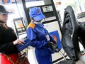 Giá xăng giảm thêm 373 đồng/lít từ 15 giờ ngày 4.1