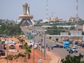 Video đấu súng, bắt giữ con tin tại khách sạn ở thủ đô Burkina Faso 