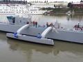 Tàu robot săn tìm tàu ngầm, hình ảnh do DARPA công bố ngày 16.2